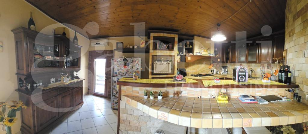 Villa in vendita a Eboli