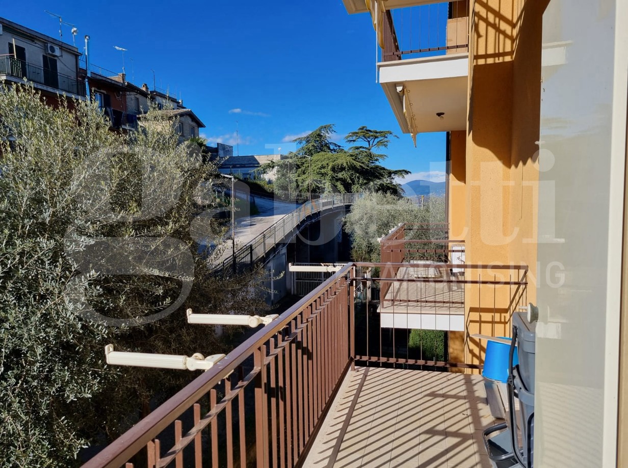 Appartamento in vendita a Ponzano Romano