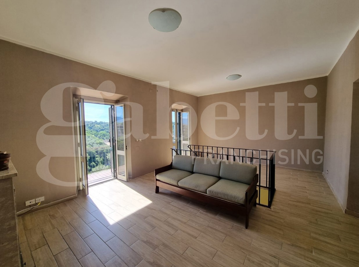 Quadrilocale in vendita a Ponzano Romano