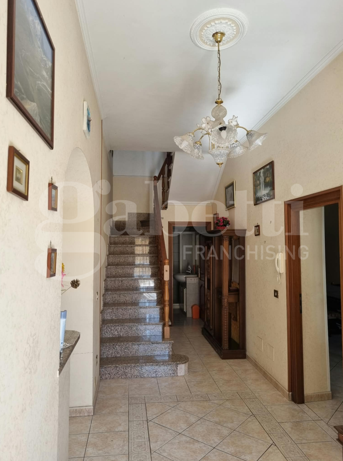 Casa indipendente in vendita a Sant'Oreste