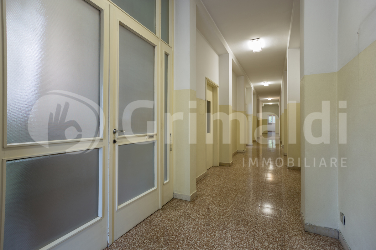 Stabile/Palazzo in vendita a Cinisello Balsamo