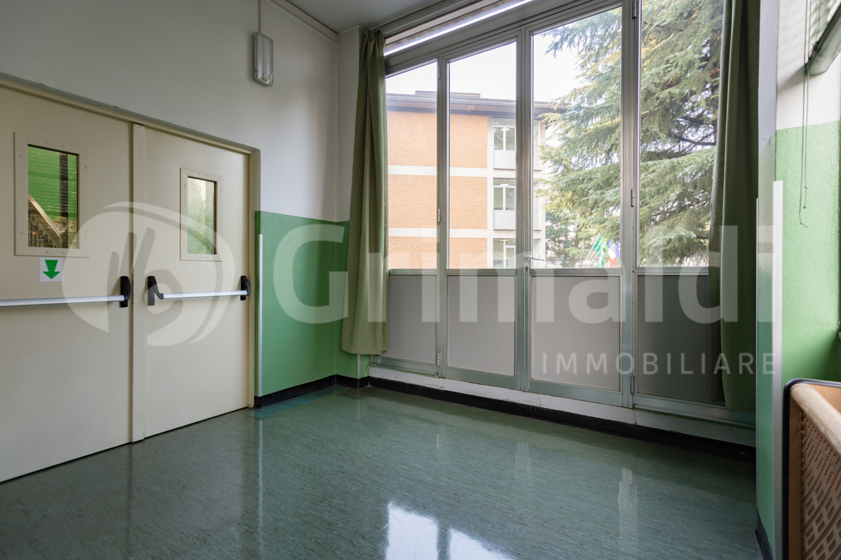 Stabile/Palazzo in vendita a Cinisello Balsamo