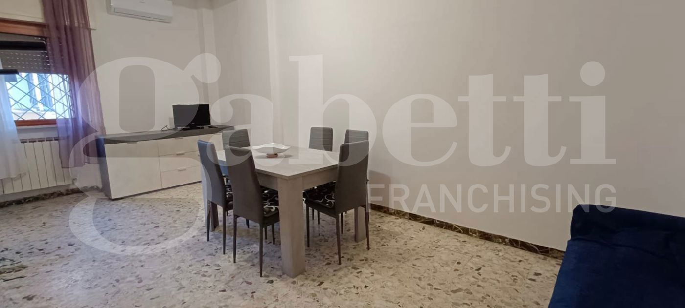 Trilocale arredato in affitto a Nettuno