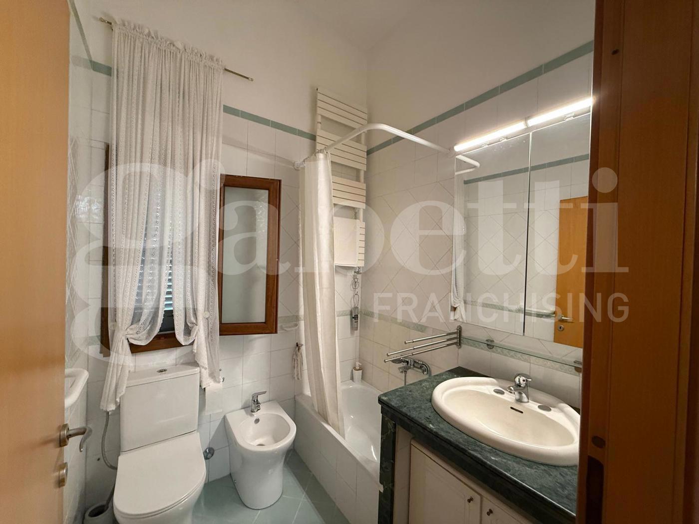 Villa con giardino a Nettuno