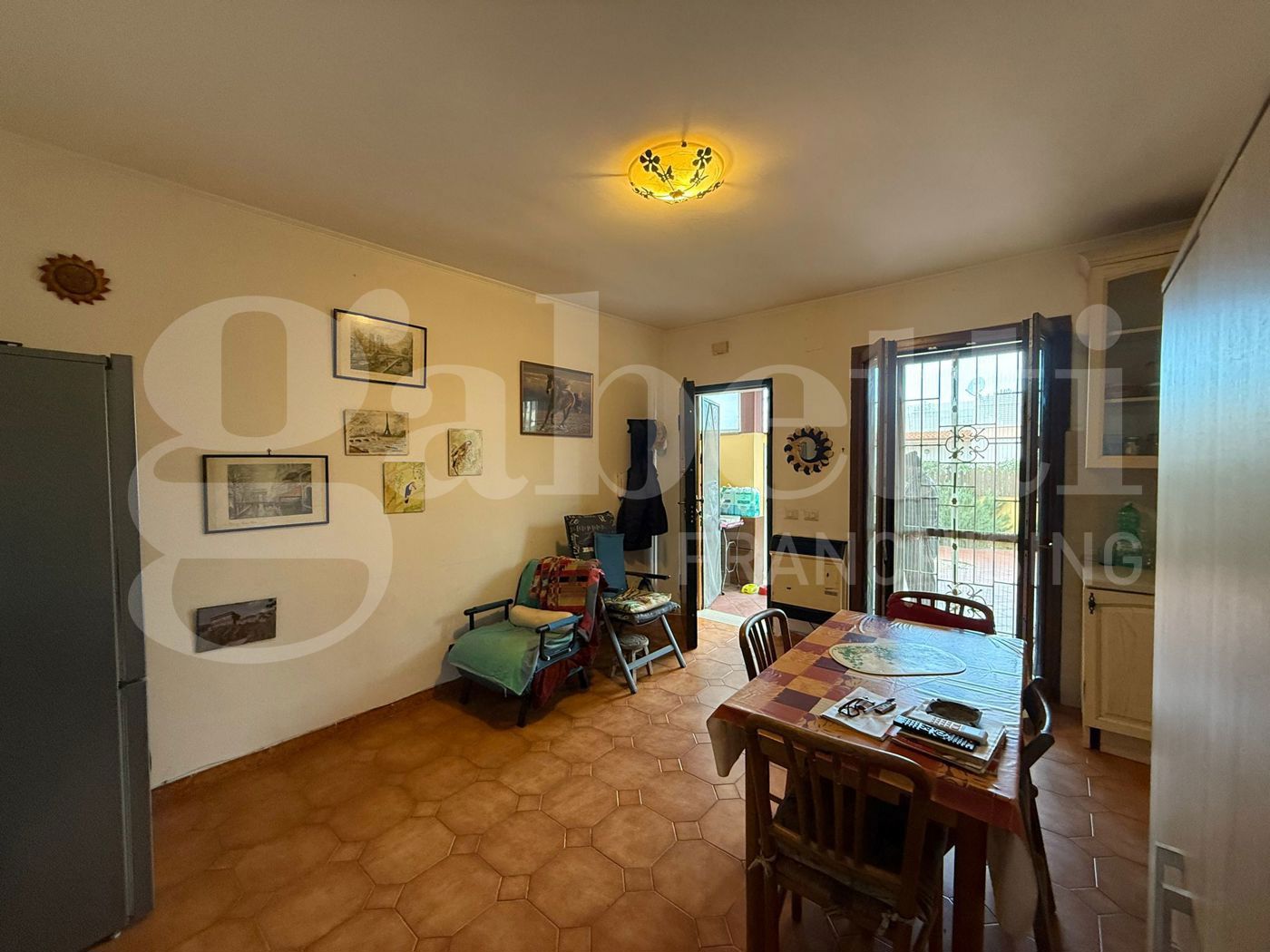 Trilocale con giardino a Anzio