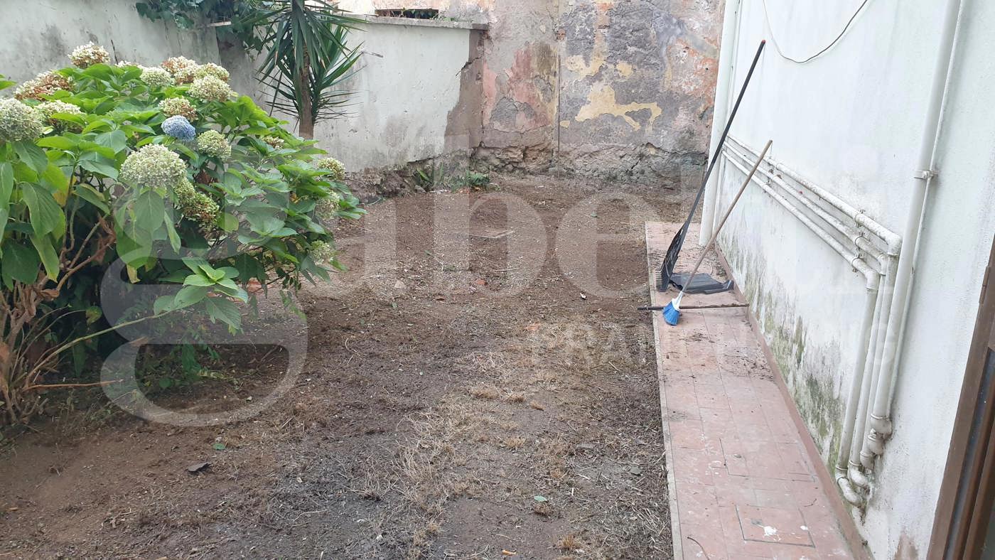 Negozio in vendita a Nettuno