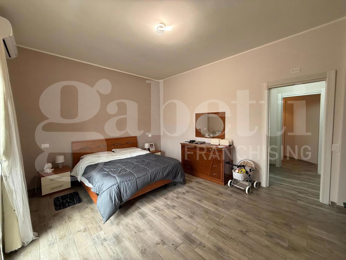 Trilocale con box a Anzio