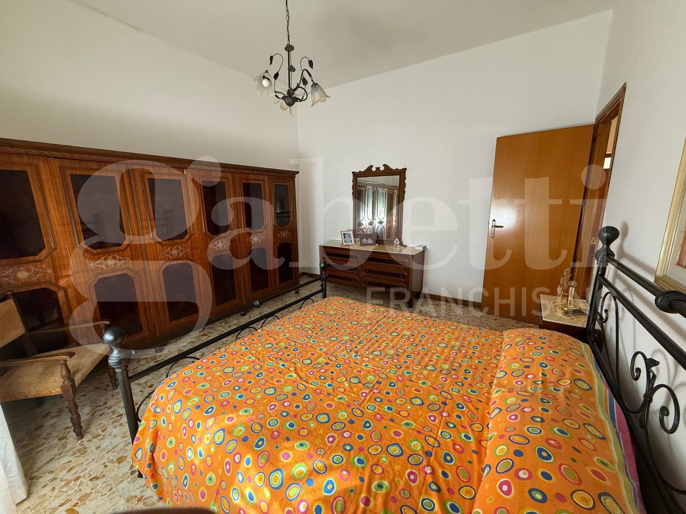 Villa con giardino a Nettuno