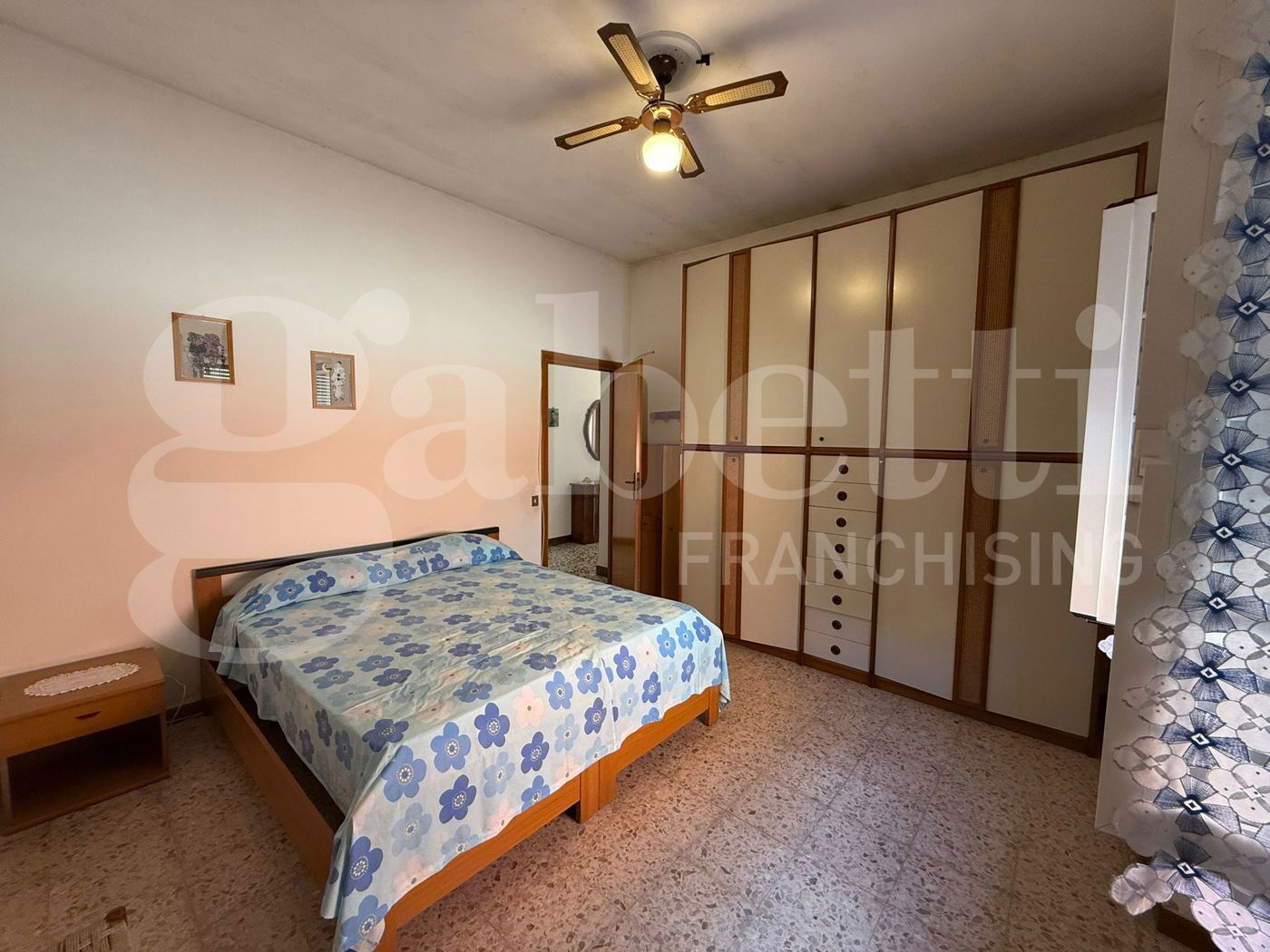 Villa con giardino a Nettuno