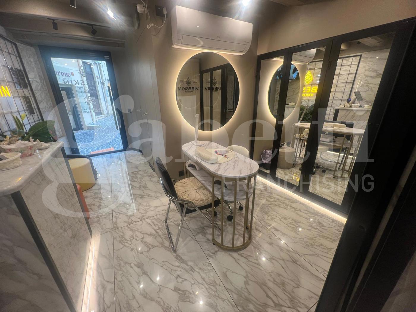 Negozio in vendita a Nettuno