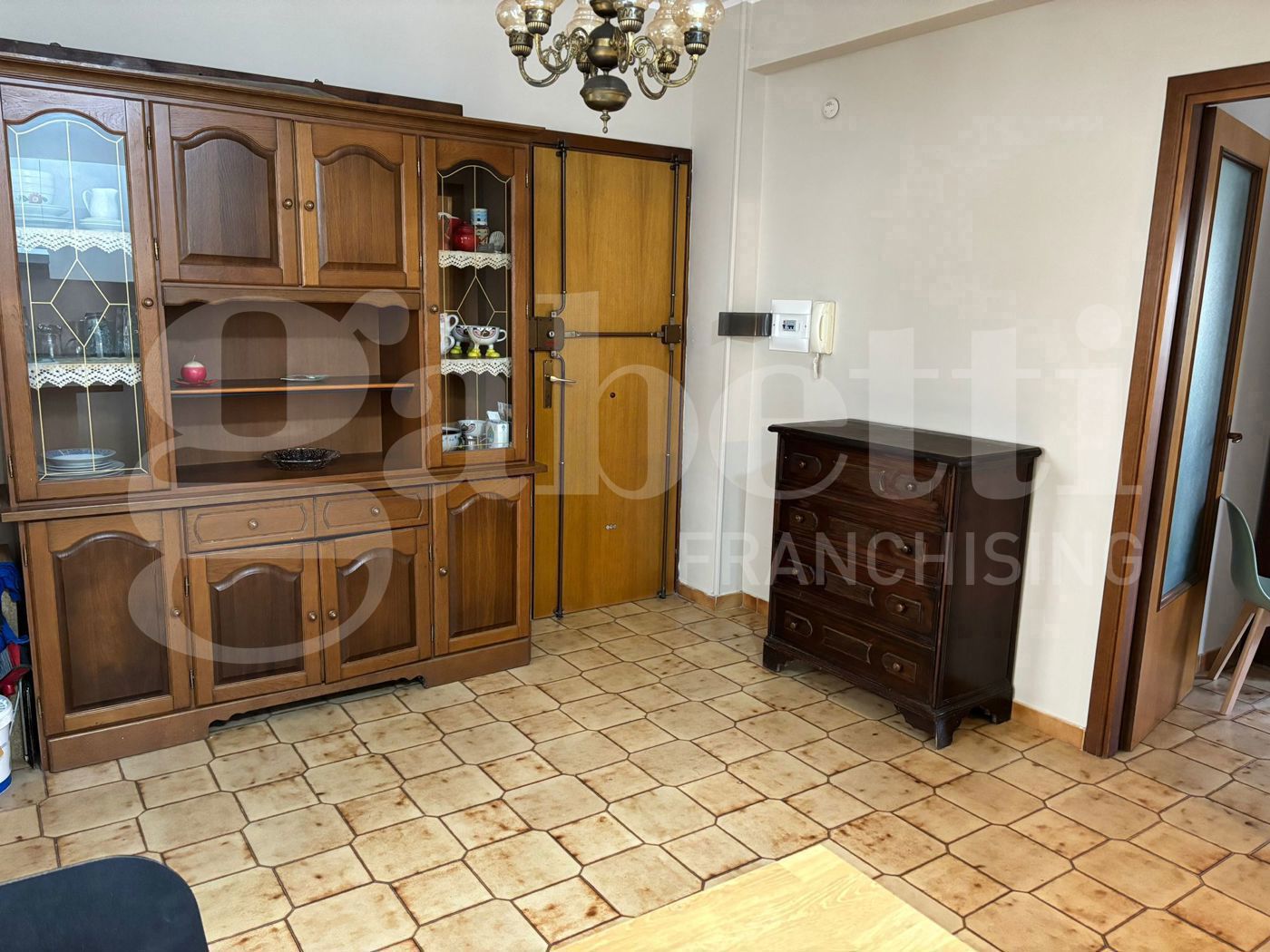 Quadrilocale arredato in affitto a Nettuno