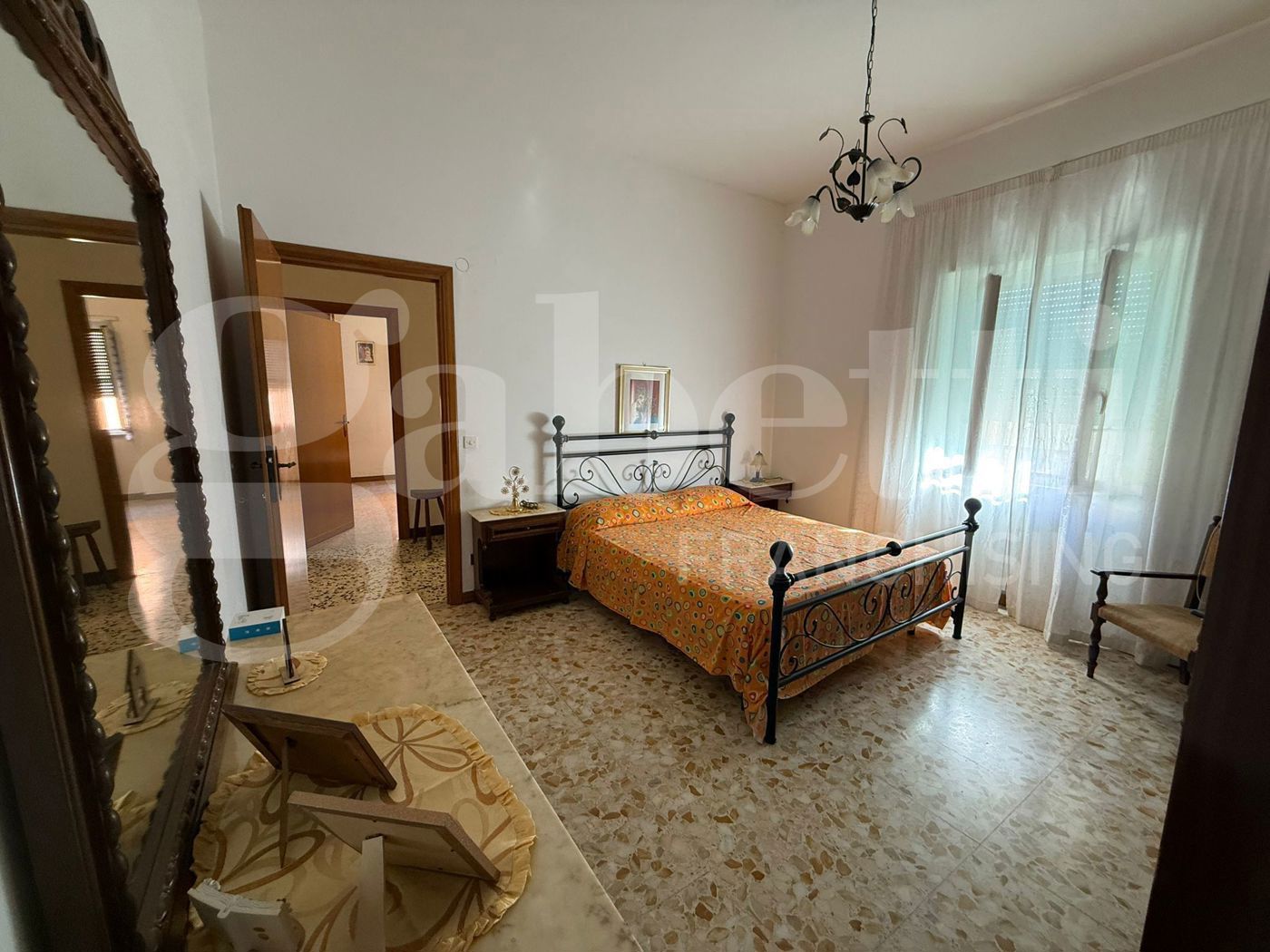 Villa con giardino a Nettuno