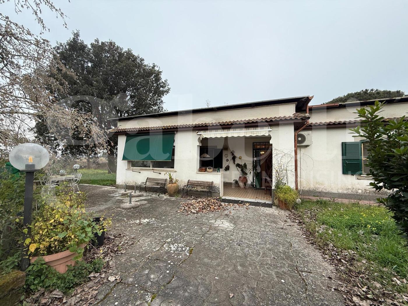 Villa in vendita a Nettuno