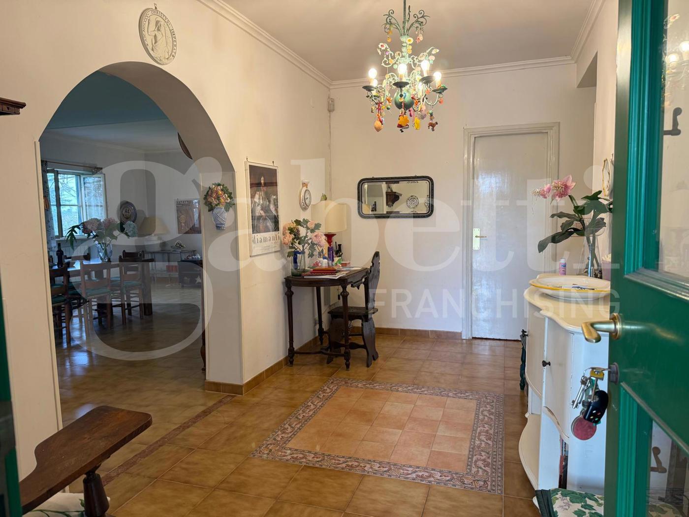 Villa in vendita a Nettuno