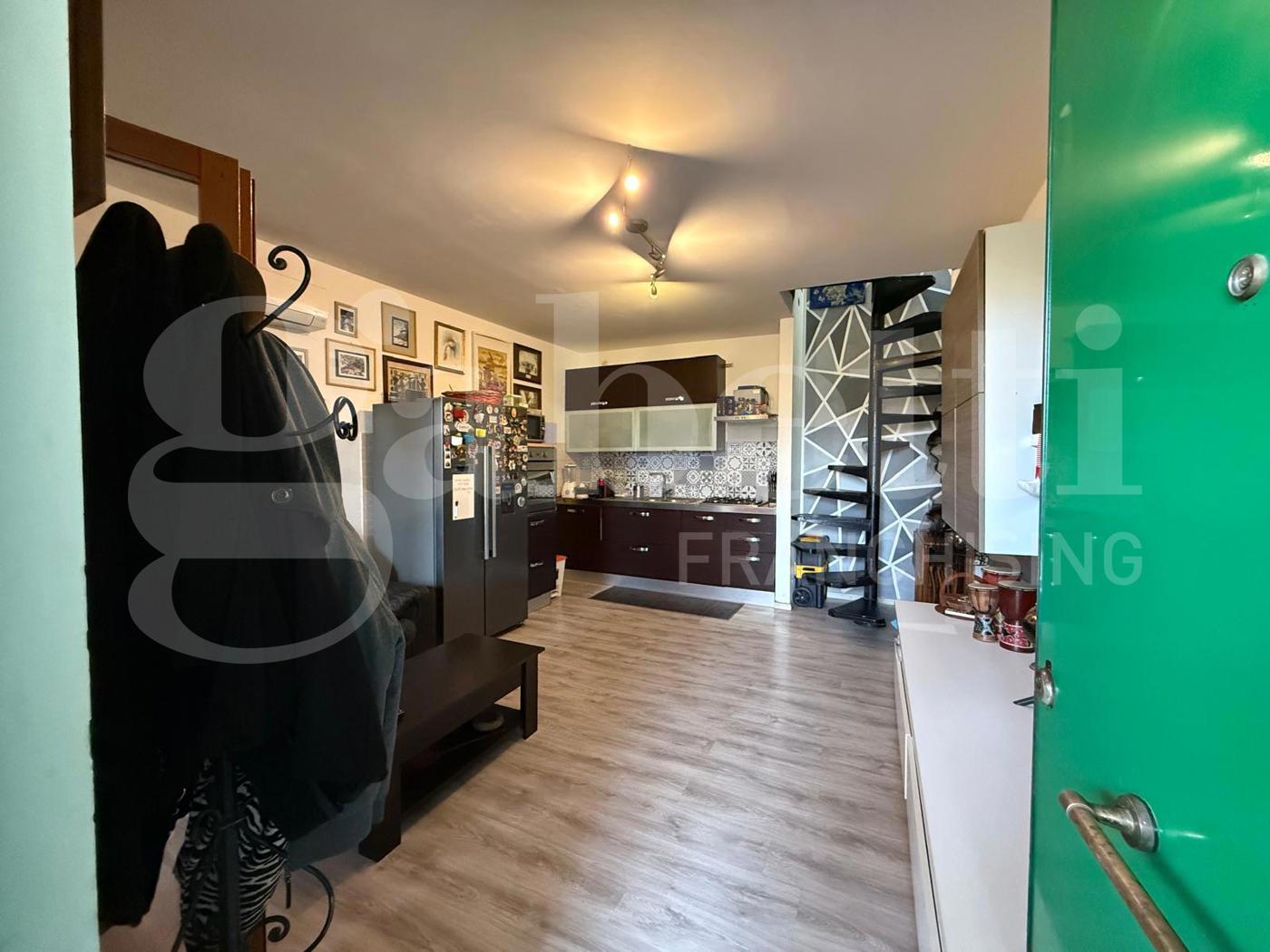 Trilocale con giardino a Anzio