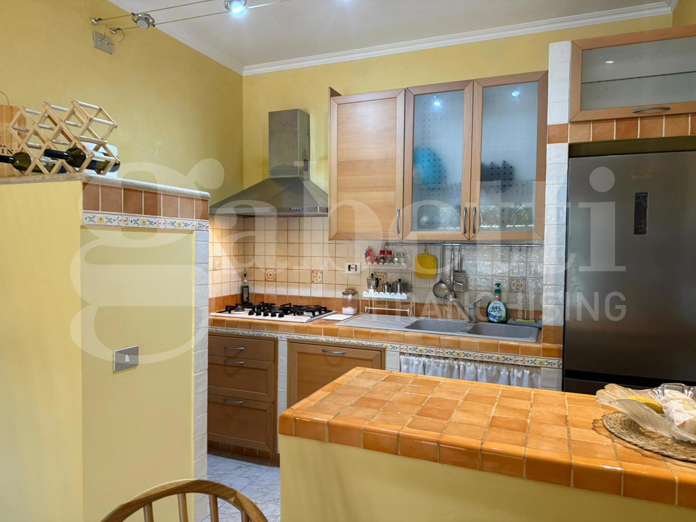 Trilocale arredato in affitto a Nettuno