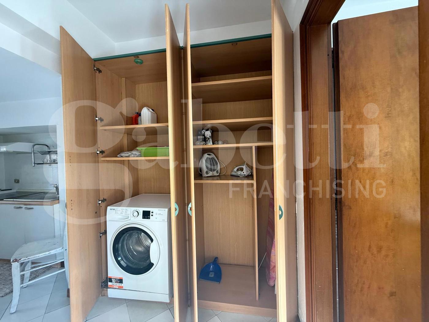 Trilocale arredato in affitto a Nettuno