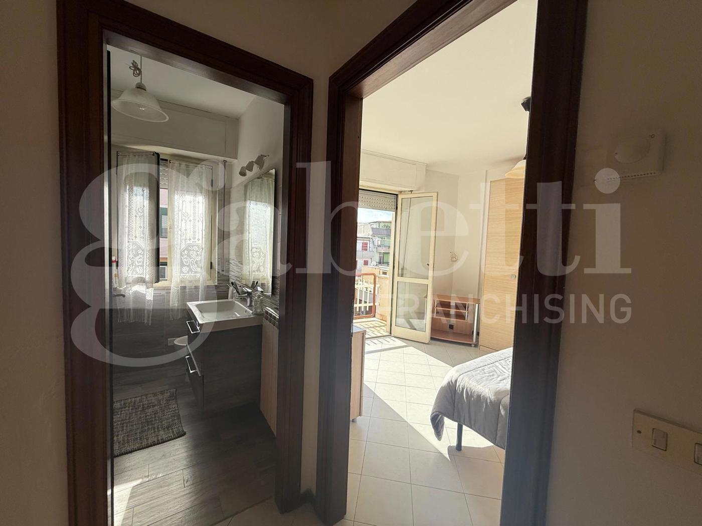 Trilocale arredato in affitto a Nettuno