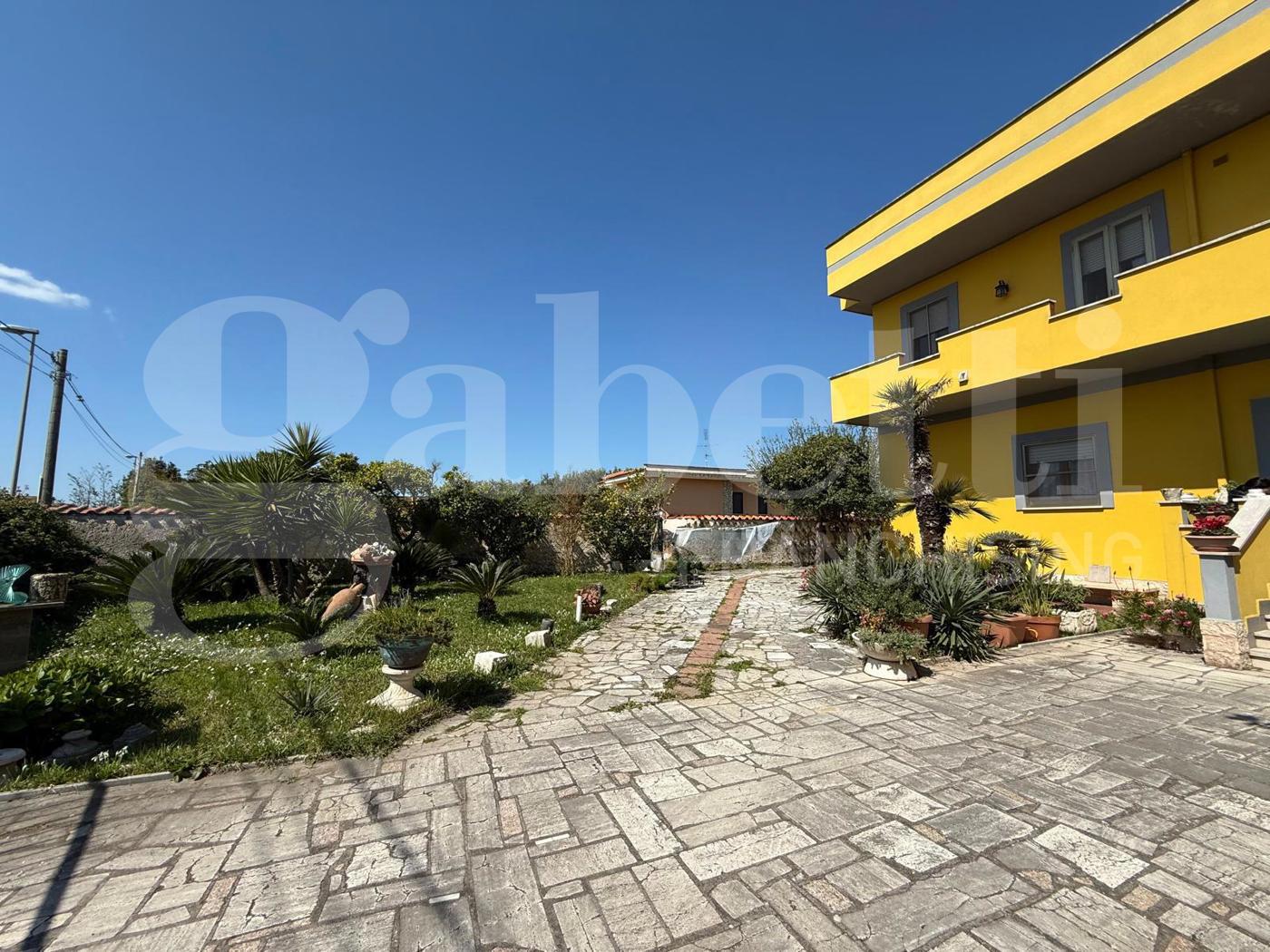 Casa indipendente in vendita a Nettuno