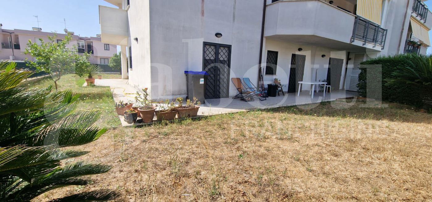 Quadrilocale con giardino a Nettuno