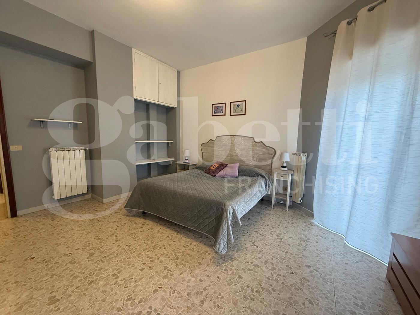 Trilocale arredato in affitto a Nettuno