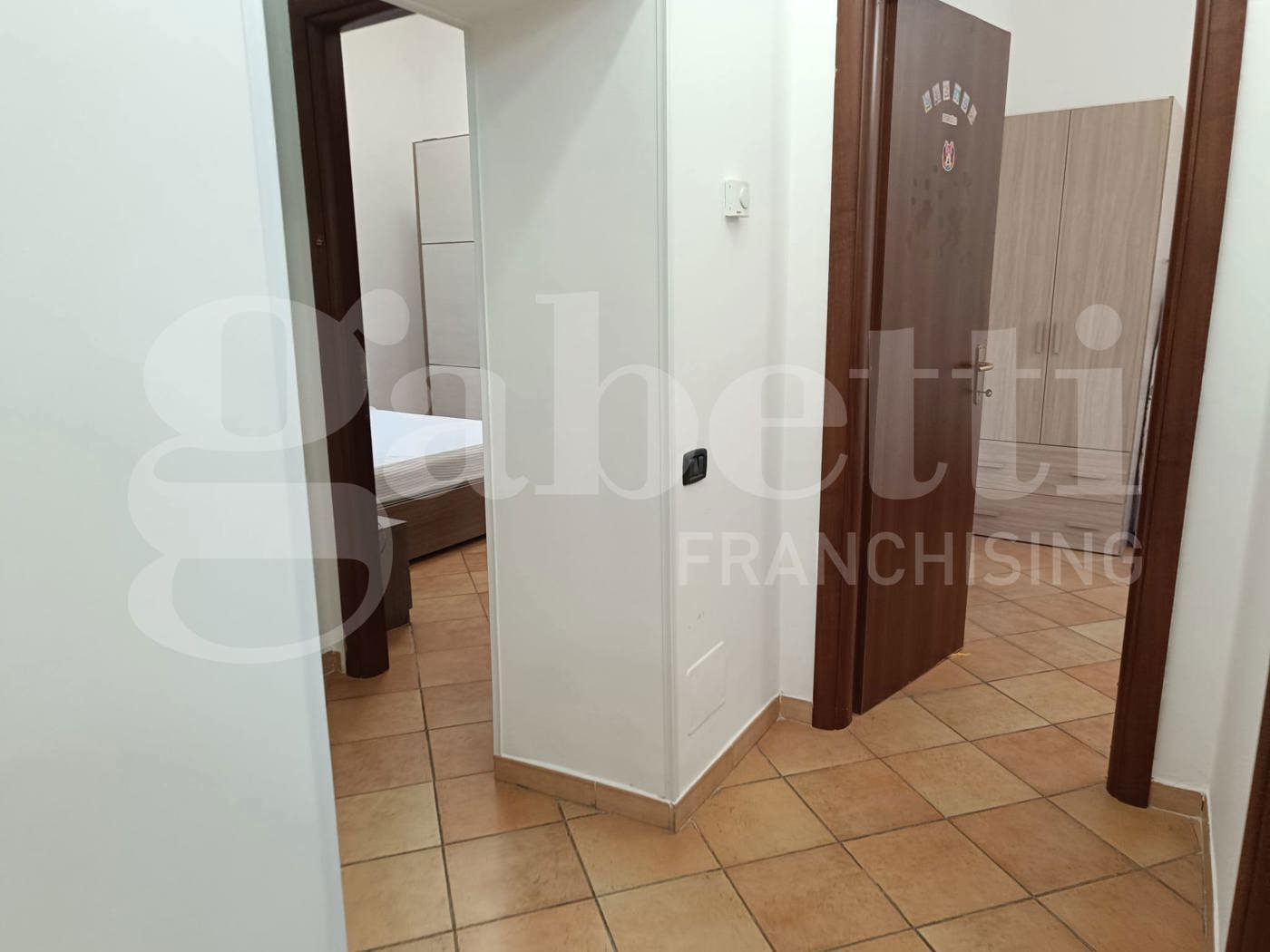 Trilocale arredato in affitto a Nettuno