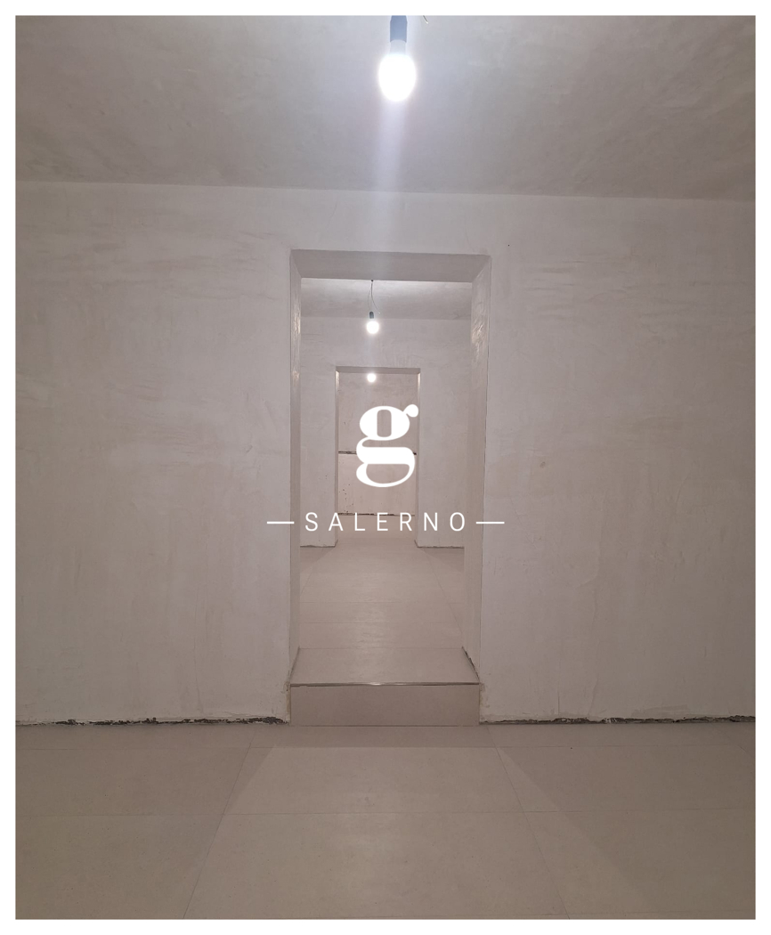 Negozio in affitto a Salerno