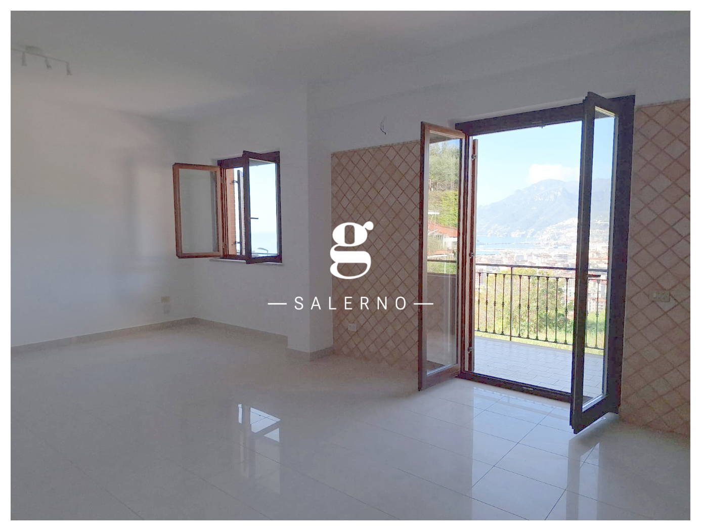 Trilocale vista mare a Salerno