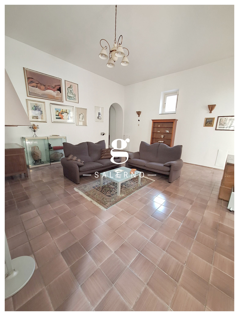 Appartamento in vendita a Salerno