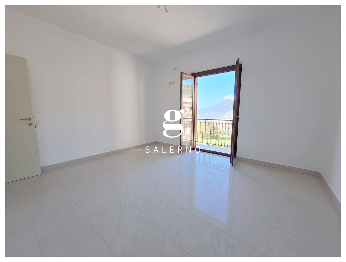 Trilocale vista mare a Salerno