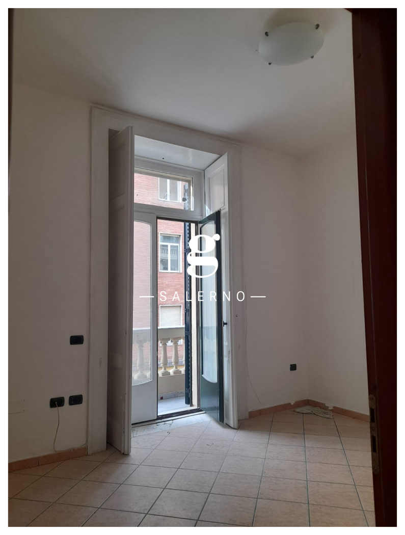 Trilocale in affitto a Salerno