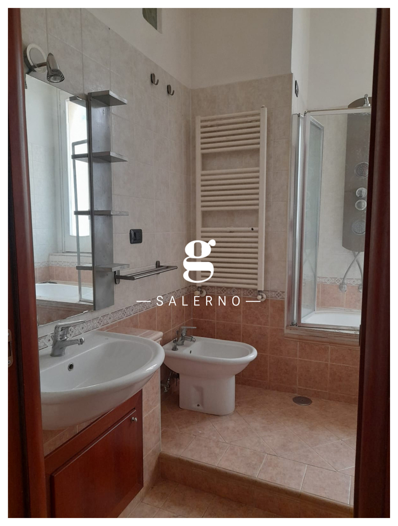 Trilocale in affitto a Salerno