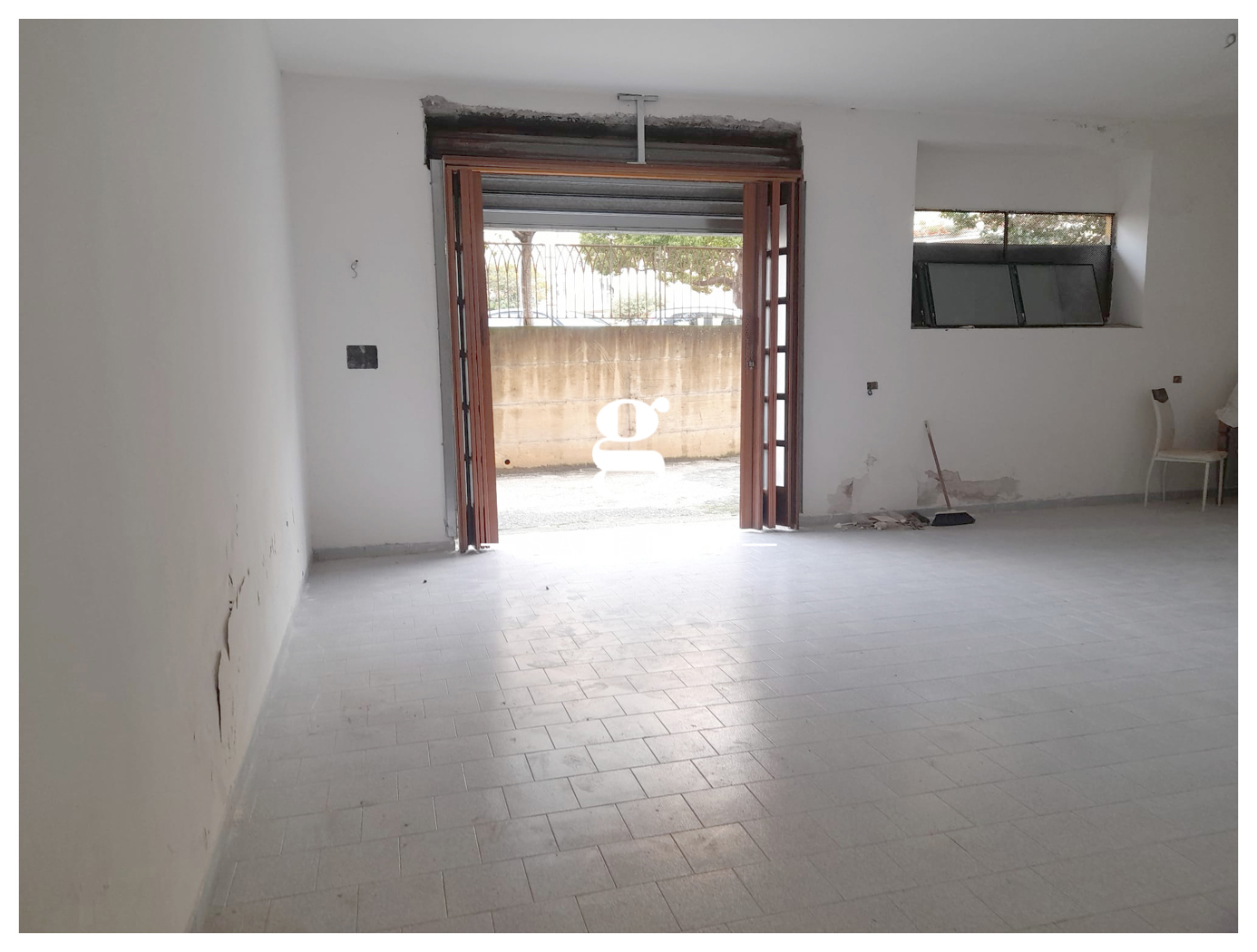 Box/Garage 35mq in affitto a Salerno