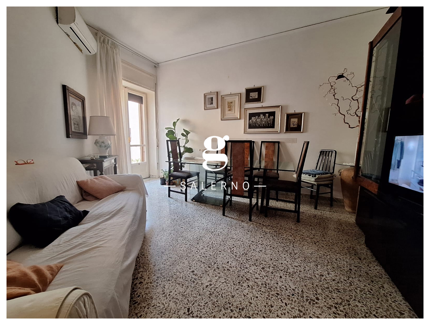 Quadrilocale da ristrutturare a Salerno