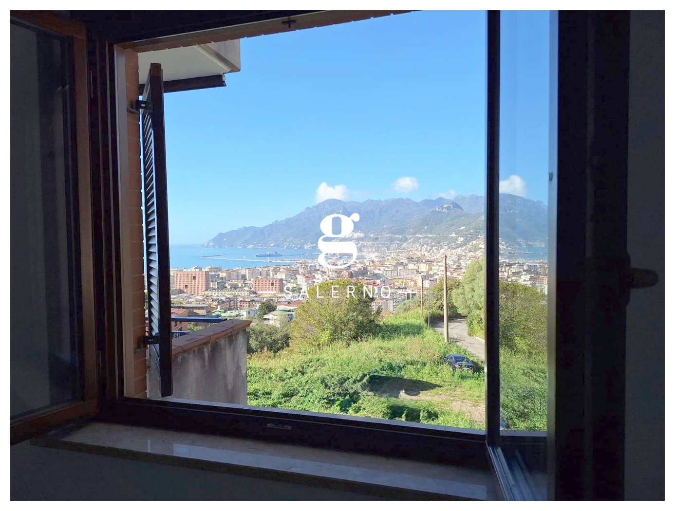 Trilocale vista mare a Salerno