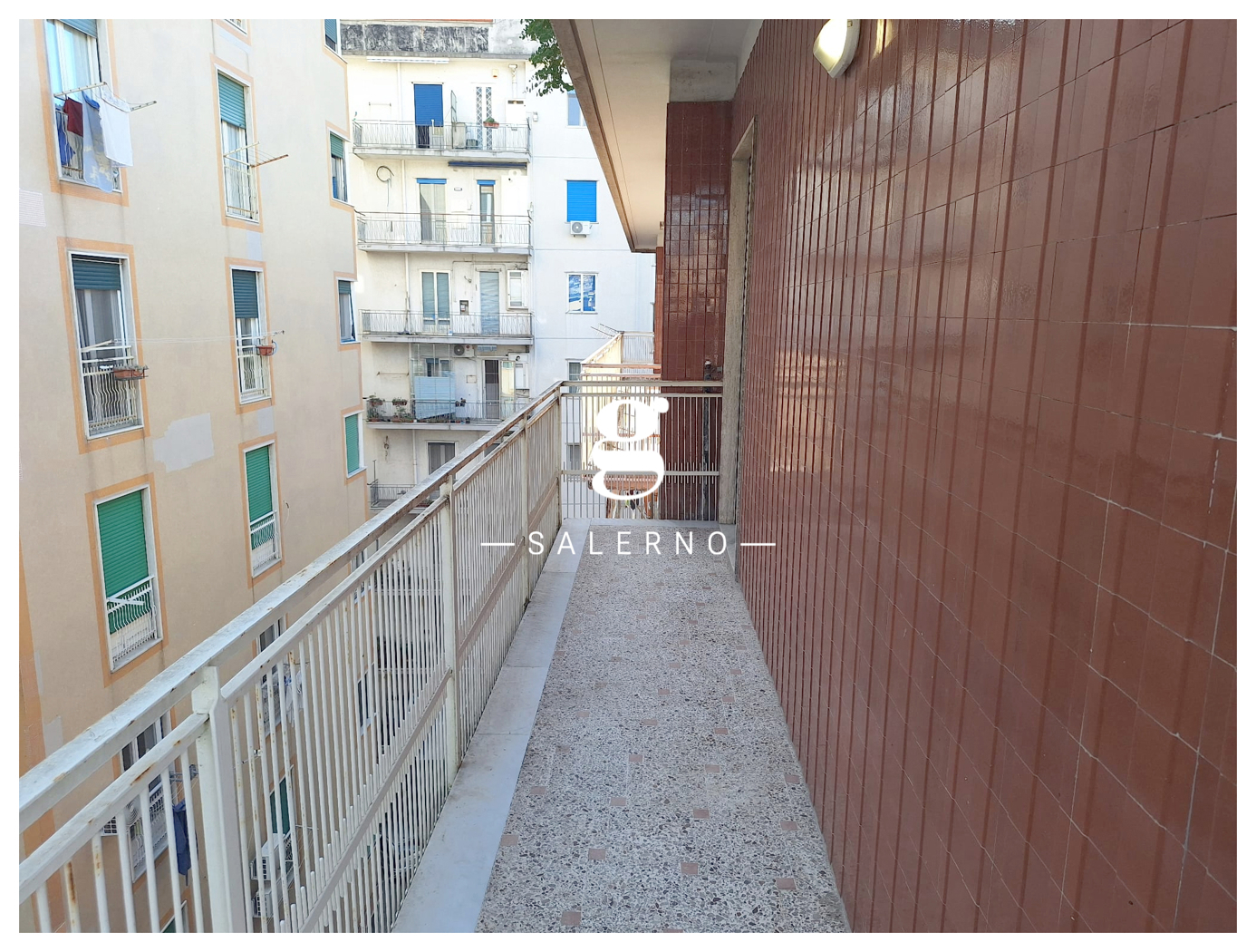 Bilocale arredato in affitto a Salerno