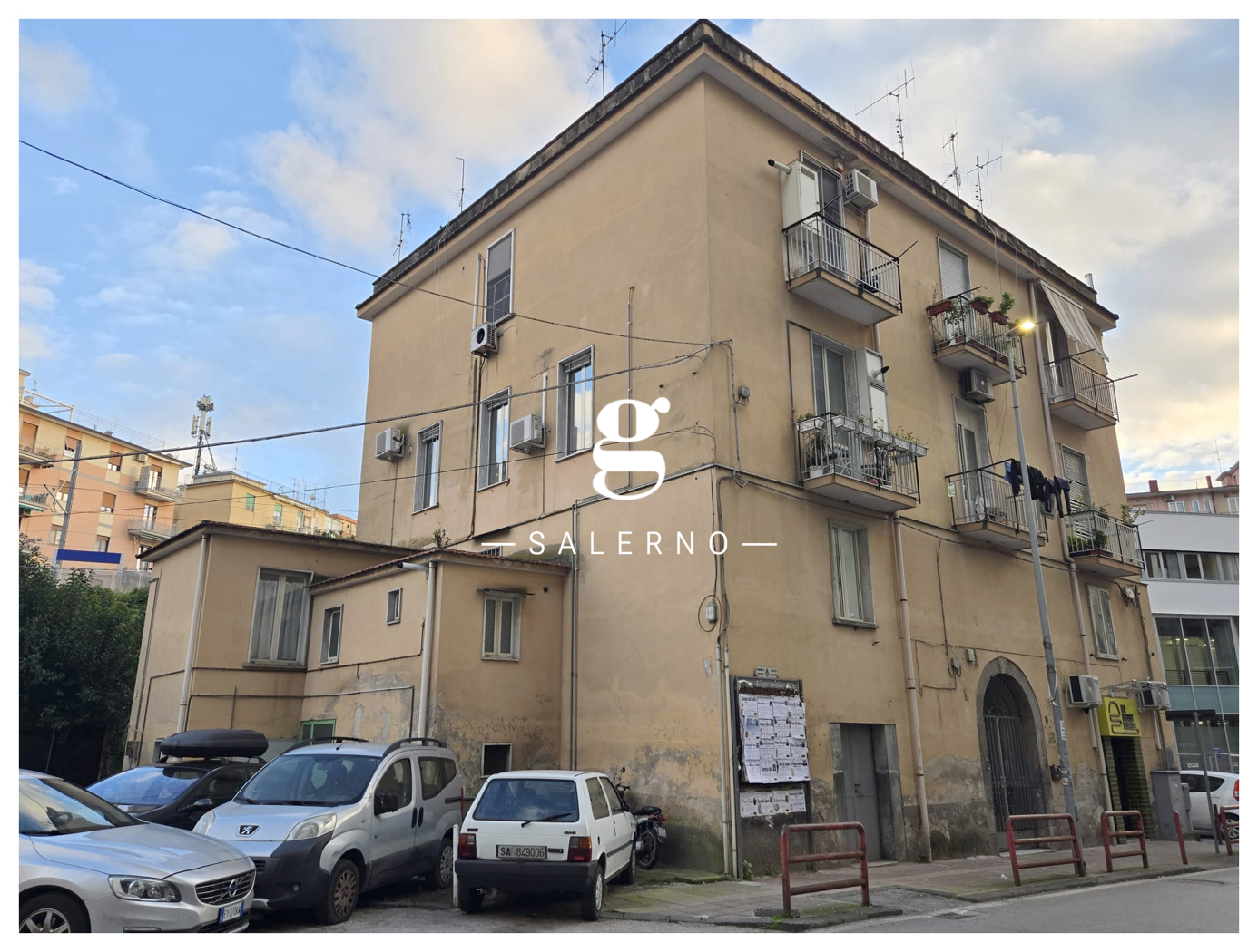 Negozio in vendita a Salerno