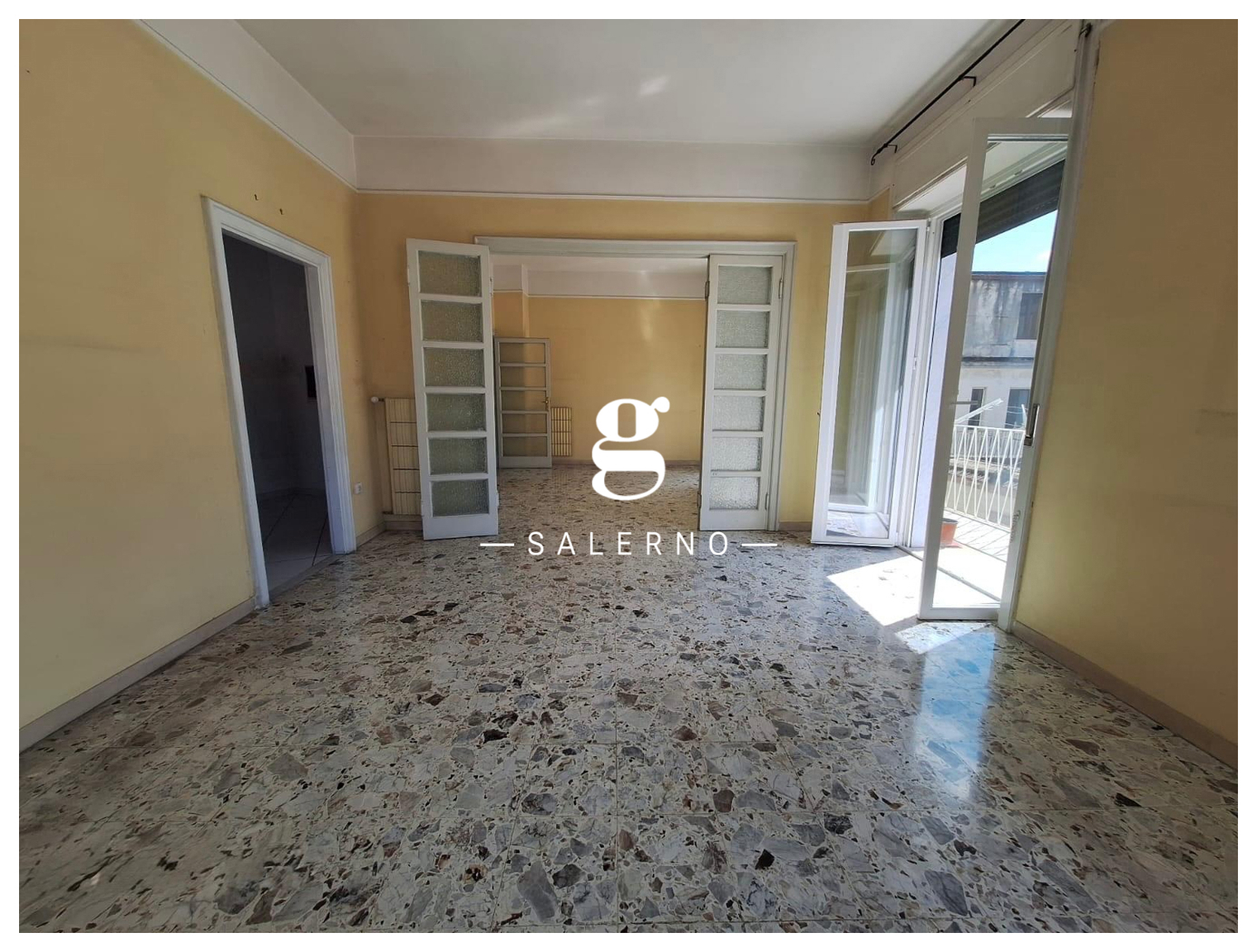 Appartamento in vendita a Salerno