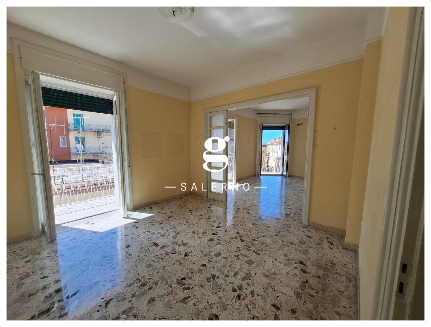 Appartamento in vendita a Salerno