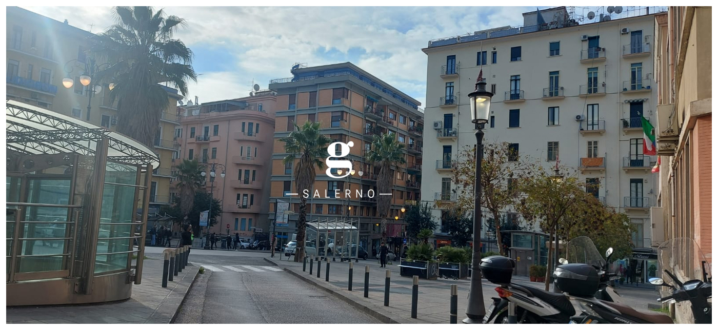 Trilocale arredato in affitto a Salerno
