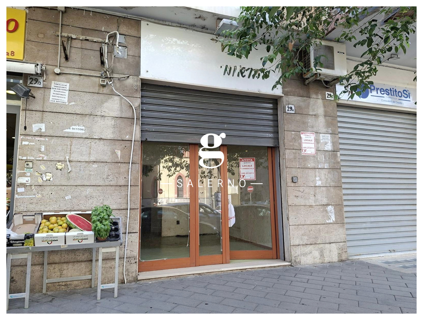 Negozio in affitto a Salerno