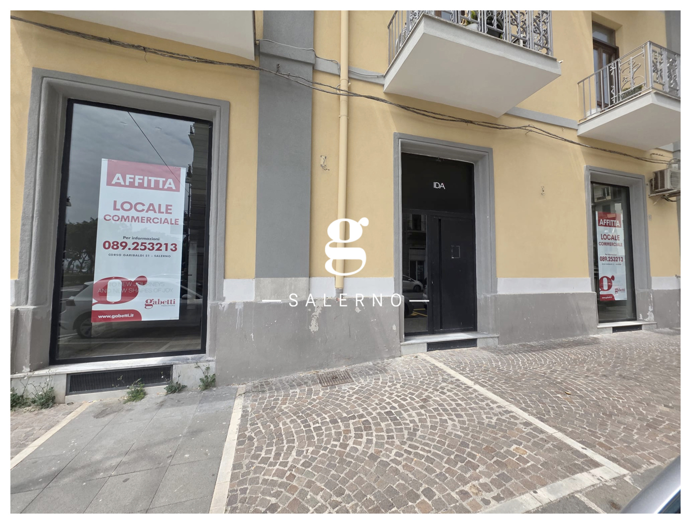 Negozio in affitto a Salerno