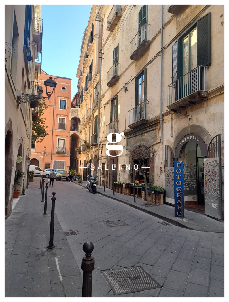 Quadrilocale da ristrutturare a Salerno