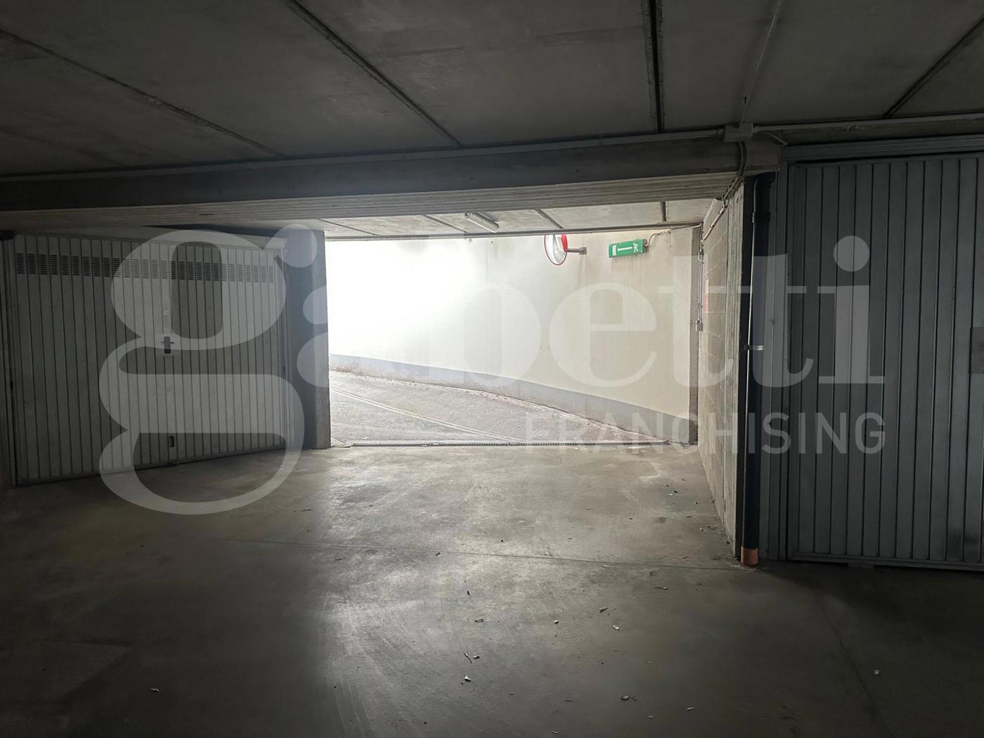 Box/Garage 15mq in affitto a Torino