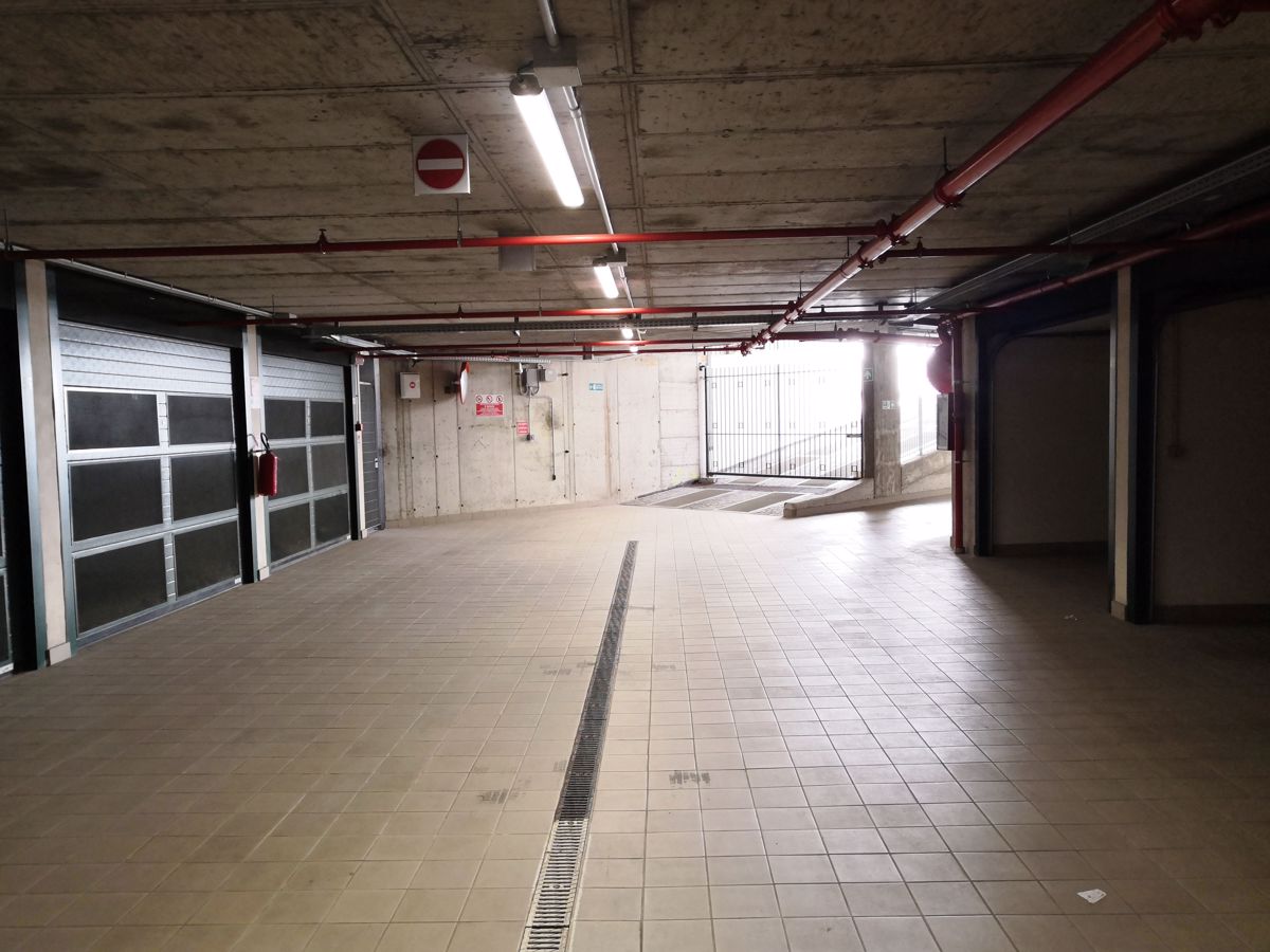 Box/Garage 18mq in vendita a Torino