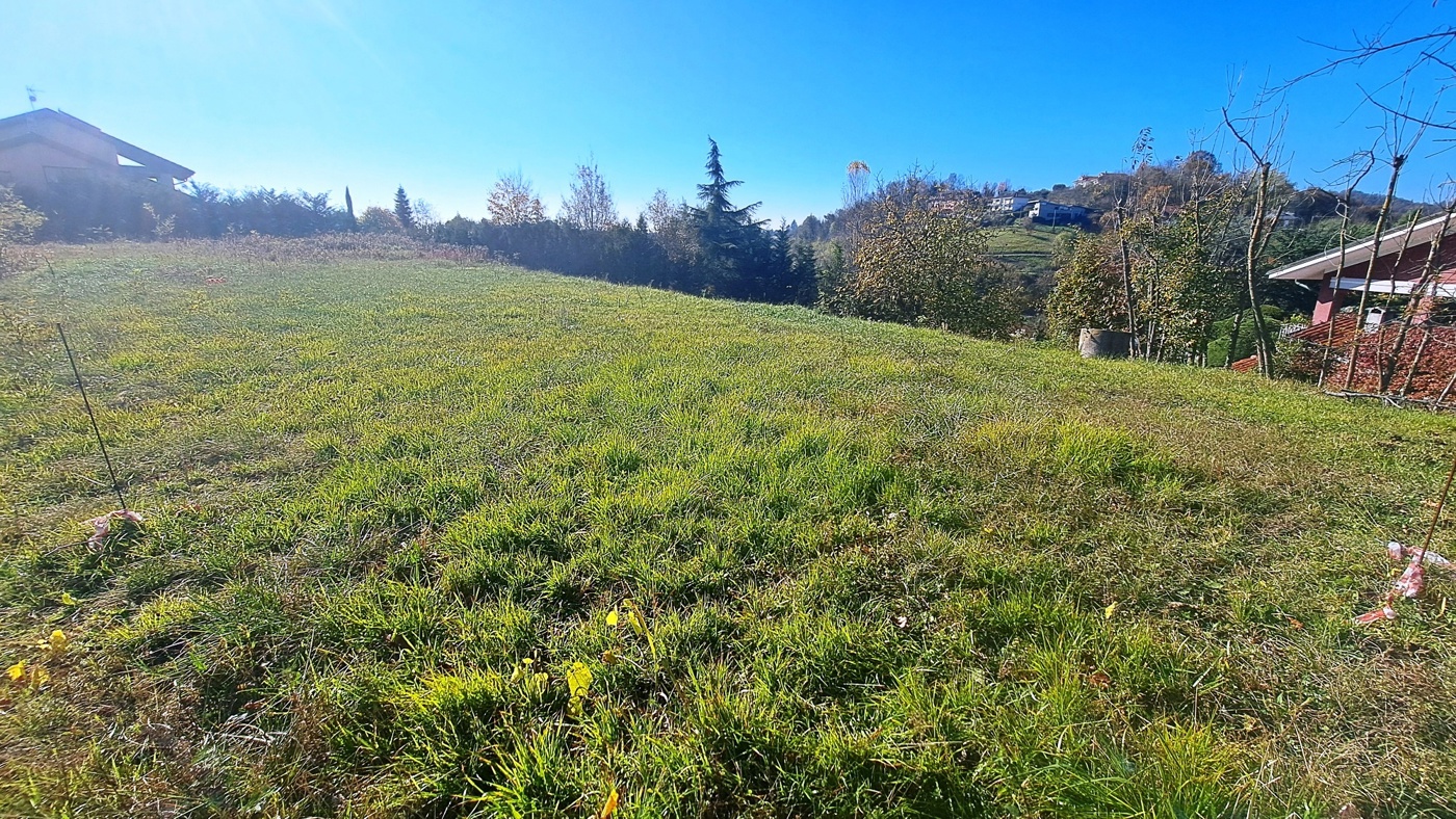 Terreno Edificabile in vendita a Pavarolo