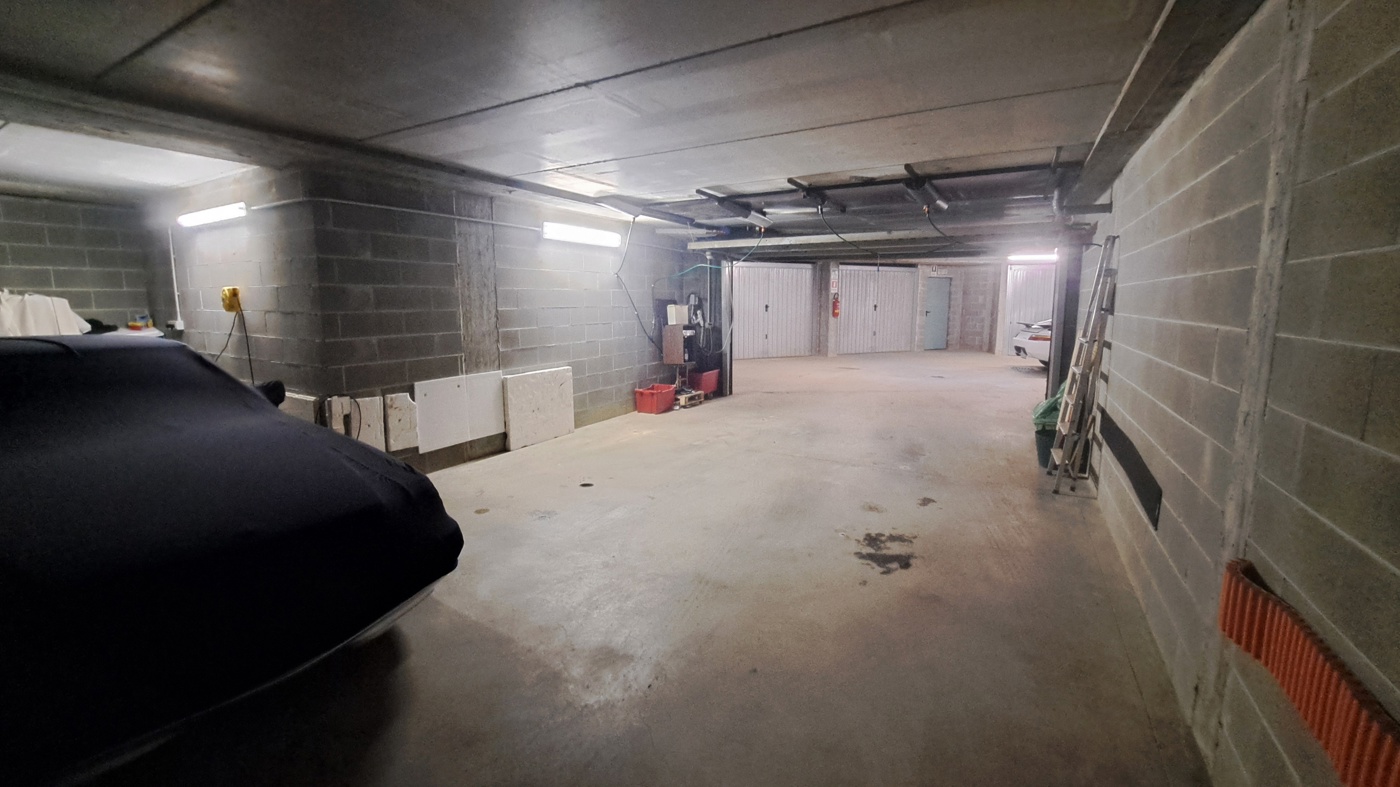Box/Garage 50mq in vendita a Chieri