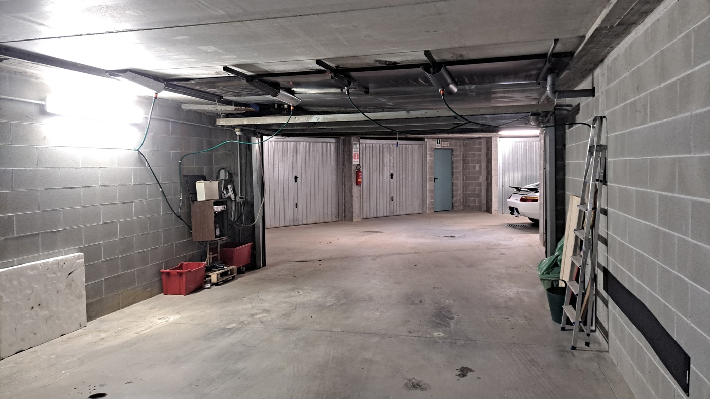 Box/Garage 50mq in vendita a Chieri