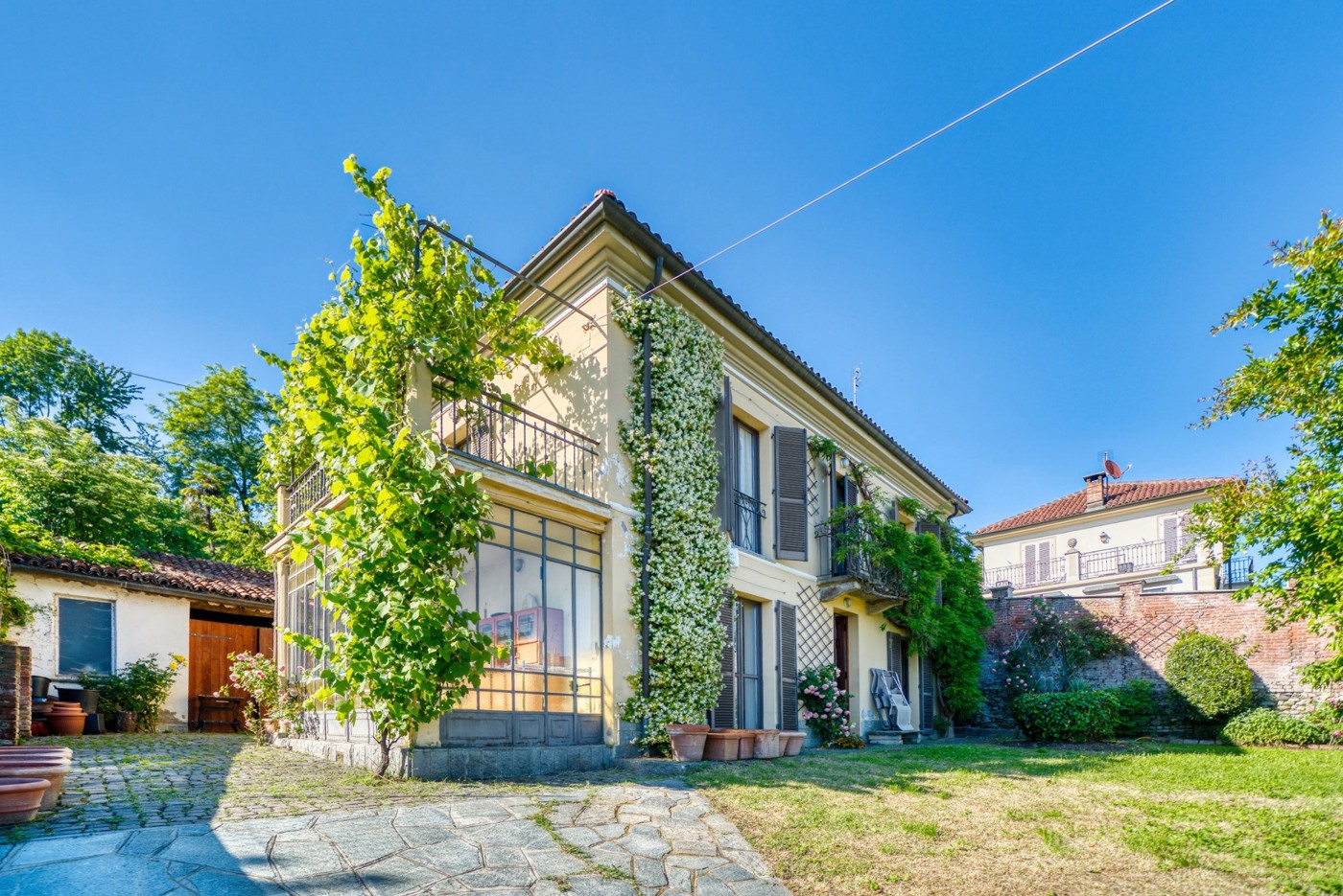 Villa con giardino a Torino