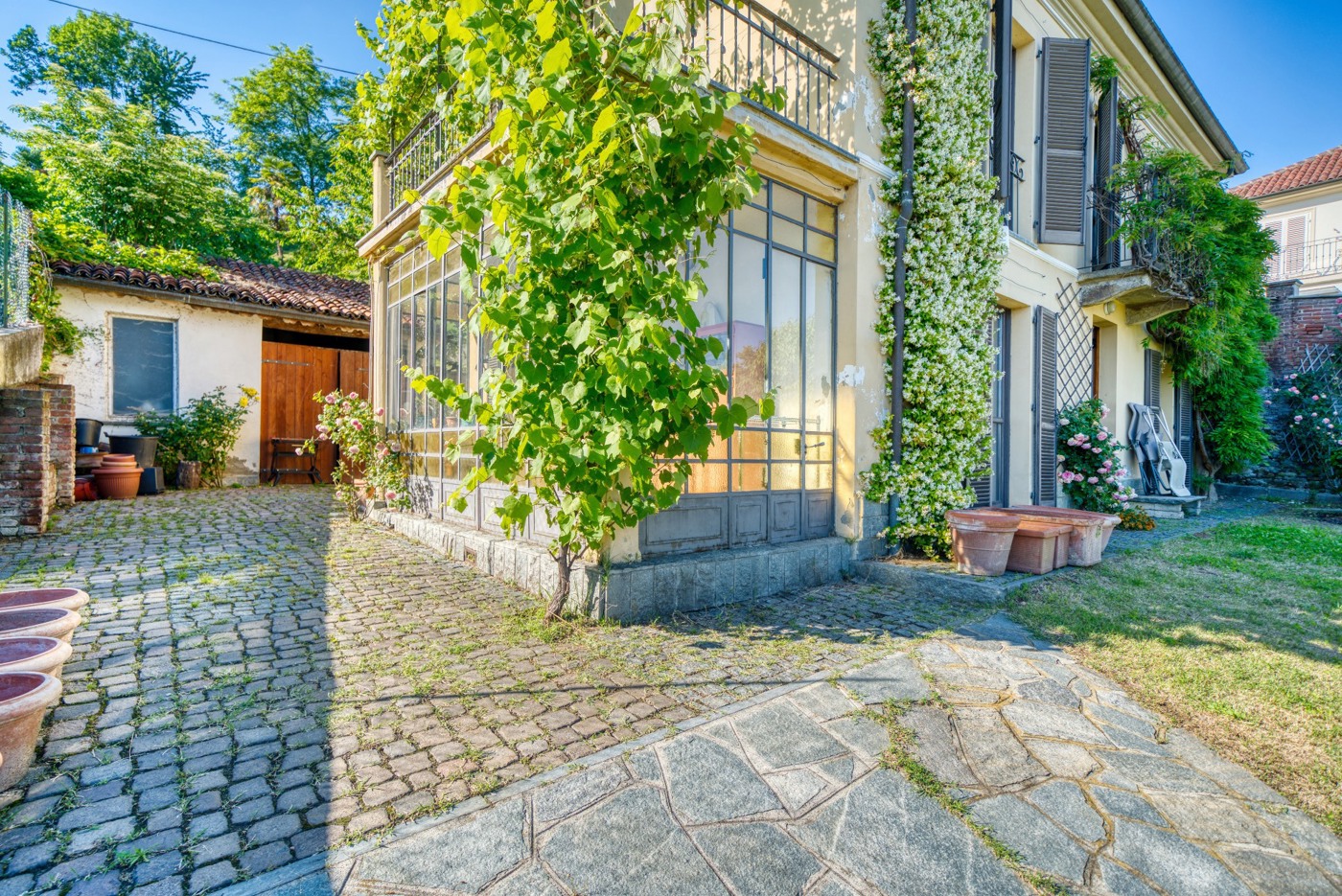 Villa con giardino a Torino